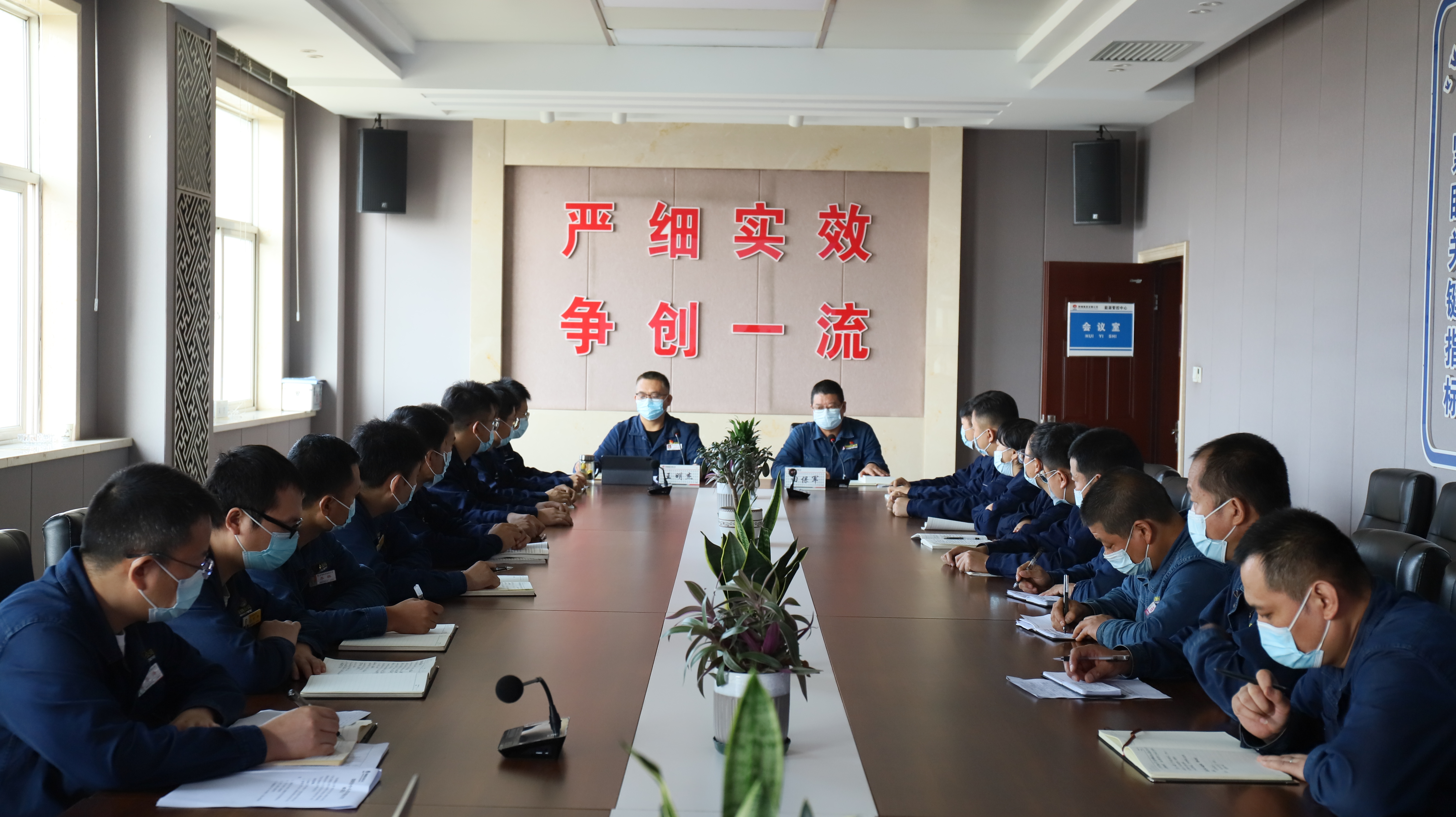 “鋼城雨露”滋潤“青苗”茁壯成長